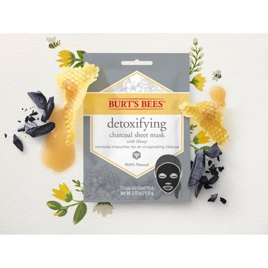 Masque en tissu au charbon détoxifiant 